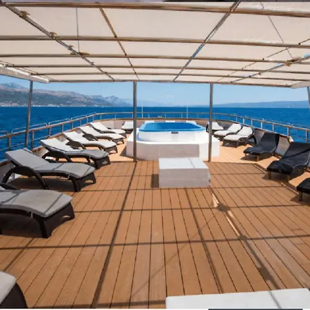 Gyr - Dalmatian Islands Cruise Spalato